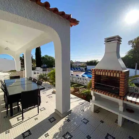 Montenegro - Superbly Located Family *