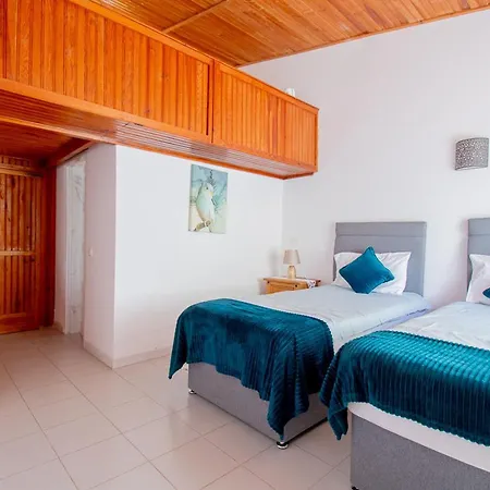 Montenegro - Superbly Located Family Carvoeiro (Lagoa)