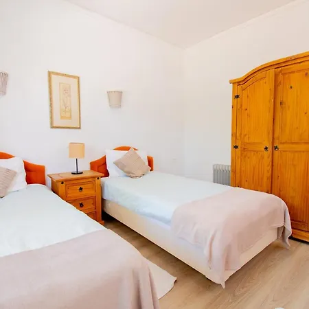 Montenegro - Superbly Located Family Villa *
