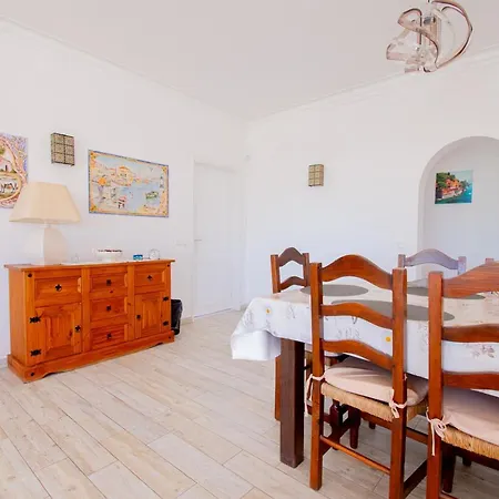 Montenegro - Superbly Located Family *