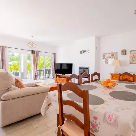 Montenegro - Superbly Located Family