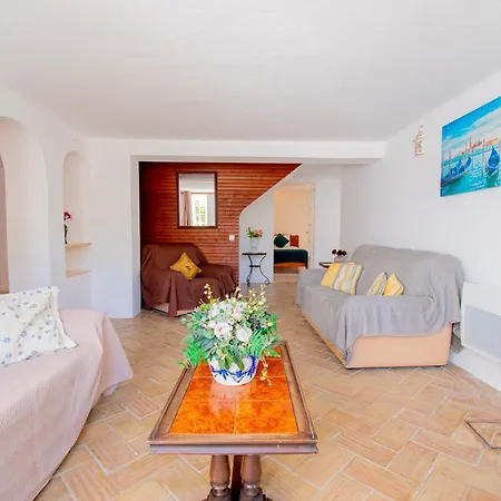 Montenegro - Superbly Located Family * Carvoeiro (Lagoa)