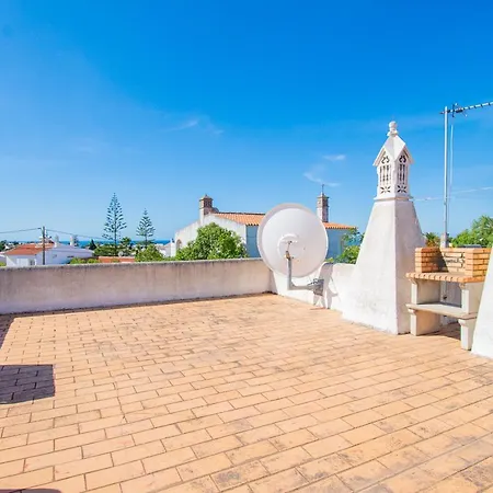 Montenegro - Superbly Located Family Villa *