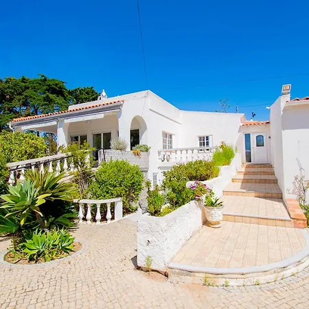 Montenegro - Superbly Located Family *