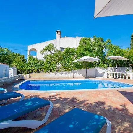 Montenegro - Superbly Located Family Villa Carvoeiro (Lagoa)