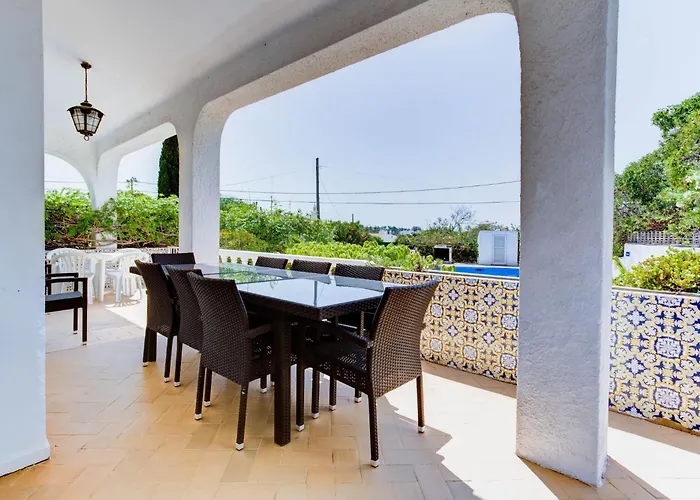 Montenegro - Superbly Located Family Carvoeiro (Lagoa)