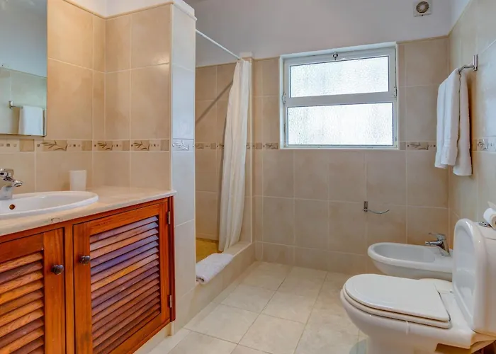 Villa Montenegro - Superbly Located Family *