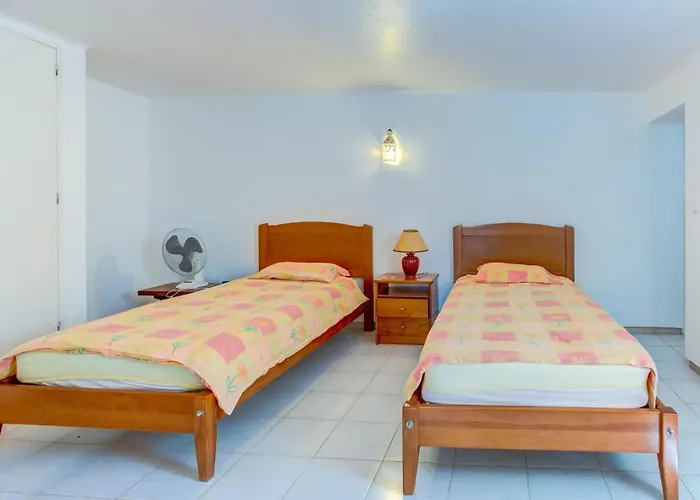Villa Montenegro - Superbly Located Family Carvoeiro (Lagoa)