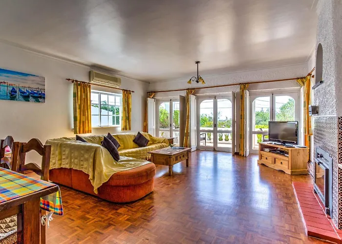 Villa Montenegro - Superbly Located Family Carvoeiro (Lagoa)