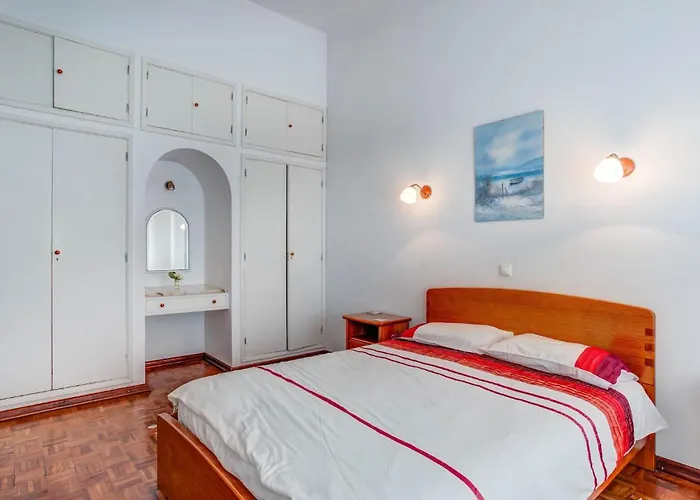 Montenegro - Superbly Located Family Villa *
